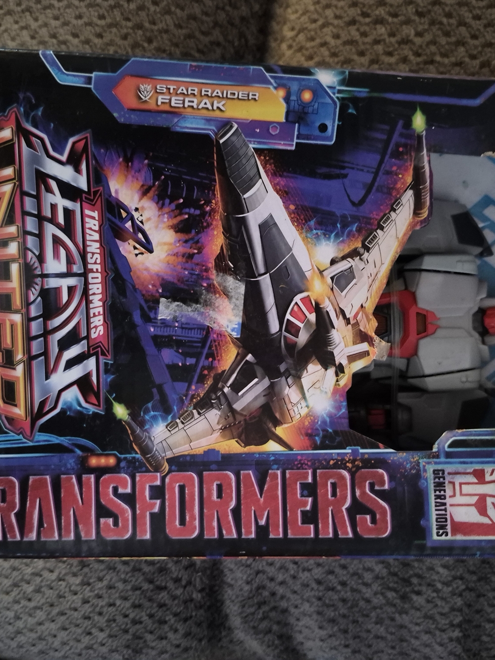 Transformers Legacy United Star Raider Ferak Voyager Class Action Figure